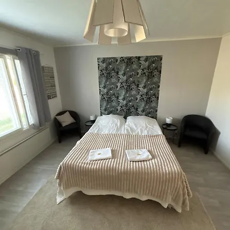 Whitehouse, Peaceful Togetherness Appartement